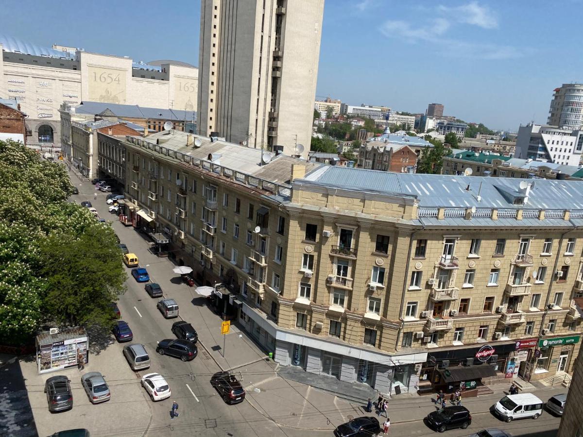 Panorama Luxury Apartment In The House With A Spire, A Historical Building In The City Centre Carcóvia Exterior foto